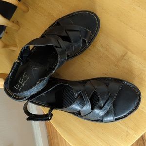 B.O.C. Born Concept Leather Sandals Size 10